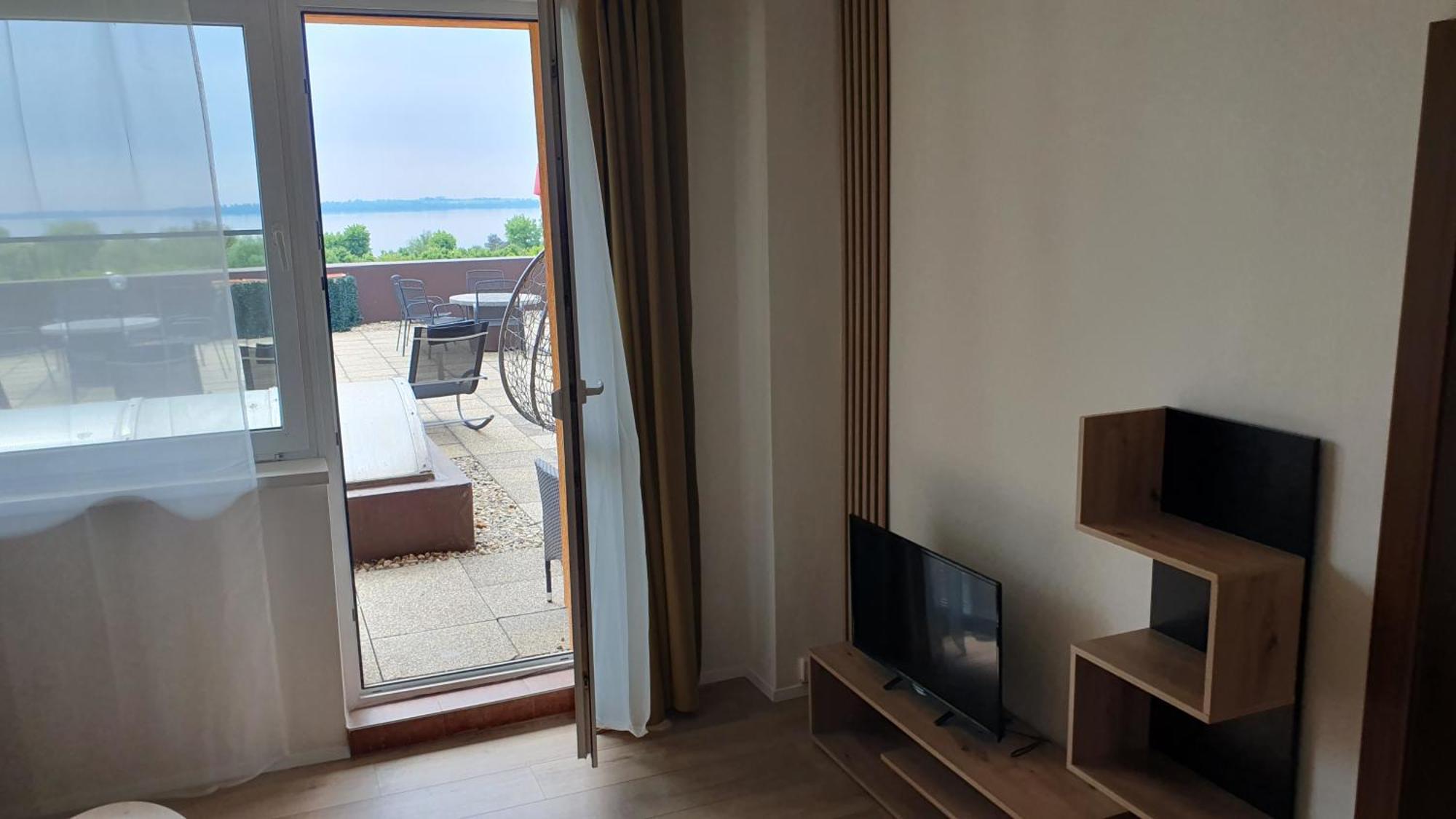 Hotel Felicia Kaluža Extérieur photo